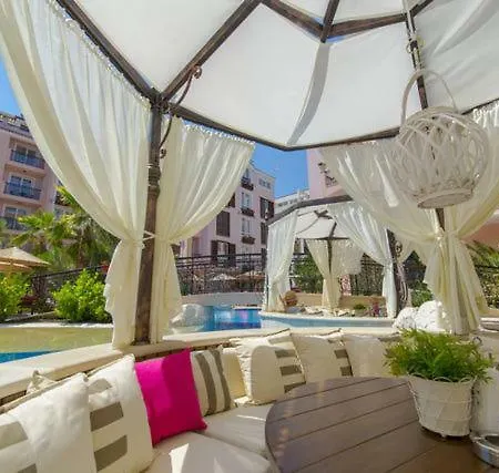Romance Marine Apartman Napospart